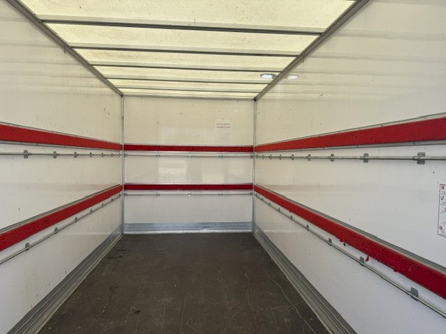 FORD Ford Transit L4 2.0 EcoBlue 130 ch Caisse HAYON