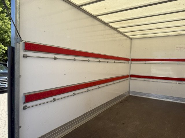 FORD Ford Transit L4 2.0 EcoBlue 130 ch Caisse HAYON