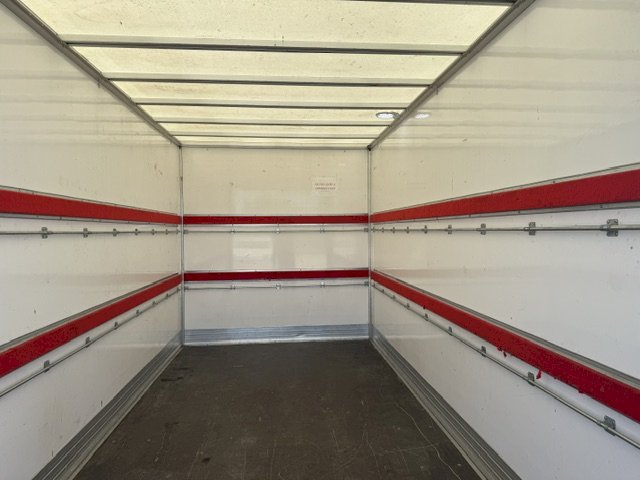 FORD Ford Transit L4 2.0 EcoBlue 130 ch Caisse HAYON