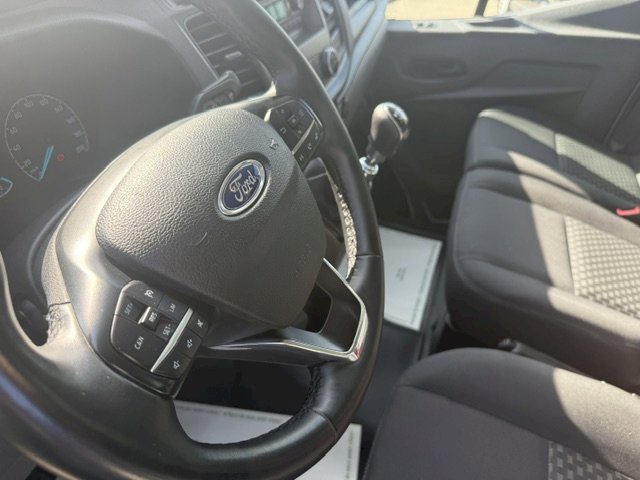 FORD Ford Transit L4 2.0 EcoBlue 130 ch Caisse HAYON