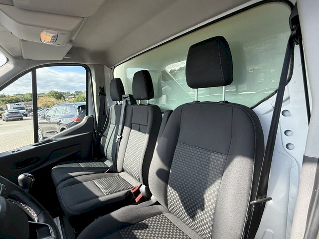 FORD Ford Transit L4 2.0 EcoBlue 130 ch Caisse HAYON