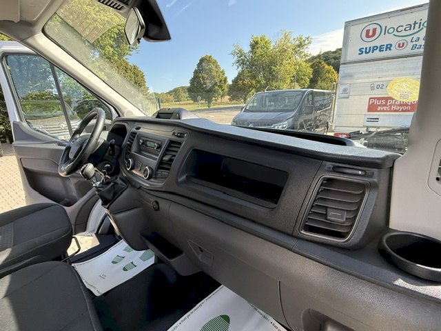 FORD Ford Transit L4 2.0 EcoBlue 130 ch Caisse HAYON