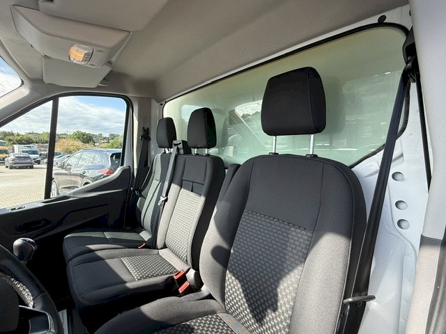 FORD Ford Transit L4 2.0 EcoBlue 130 ch Caisse HAYON