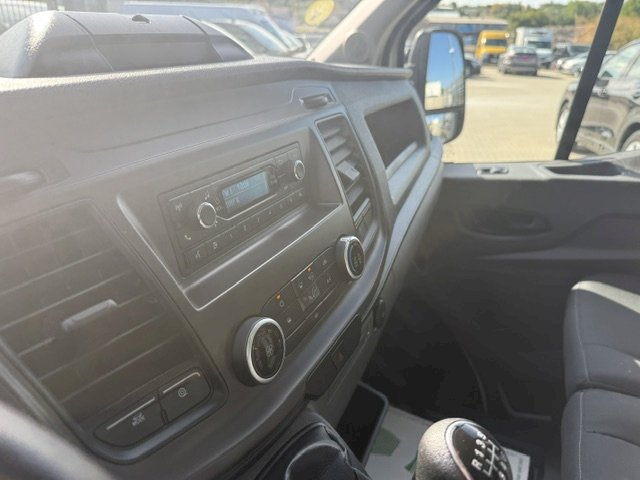 FORD Ford Transit L4 2.0 EcoBlue 130 ch Caisse HAYON