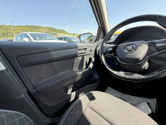 Skoda Skoda Fabia 1.0 TSI 95 CH AMBITION