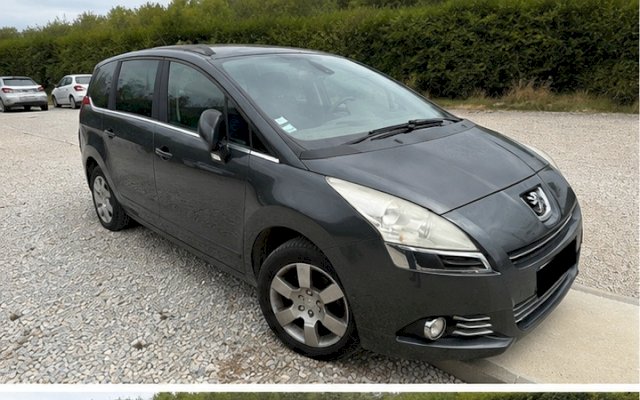PEUGEOT Peugeot 5008 2.0 HDi FAP Premium 5pl