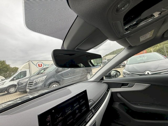 Audi Audi A4 35 TDI ADVANCED 163 CH