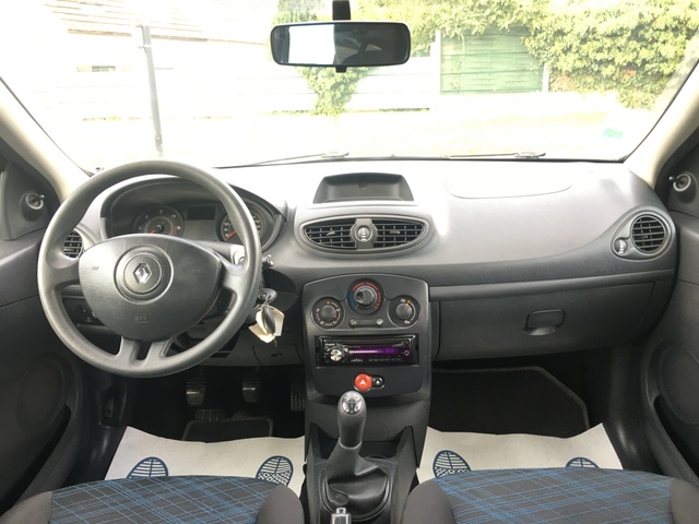 Renault Renault Clio 1.5 Dci 70ch AUTHENTIQUE 5P
