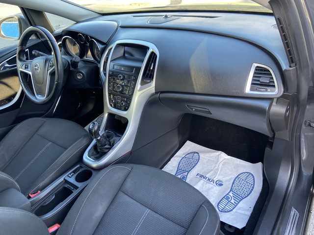 Opel Opel Astra IV 1.7 CDTI125 FAP Cosmo