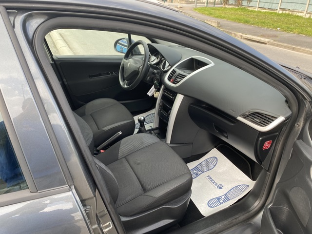 Peugeot Peugeot 207  1.4 Access 5p