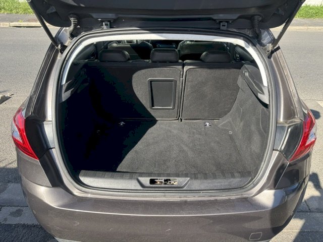 Peugeot Peugeot 308  1.6 e-HDi115 FAP Féline 5p
