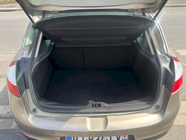 Renault Renault Megane III (B95) 1.4 TCe 130ch XV de France