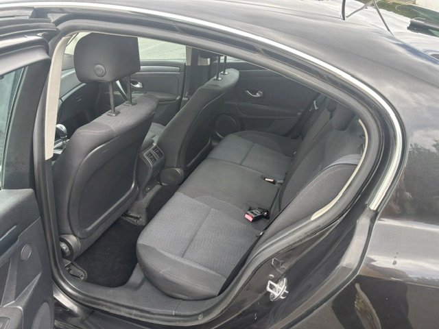Renault Renault Laguna III (B91) 1.5 dCi 110ch Carminat eco²