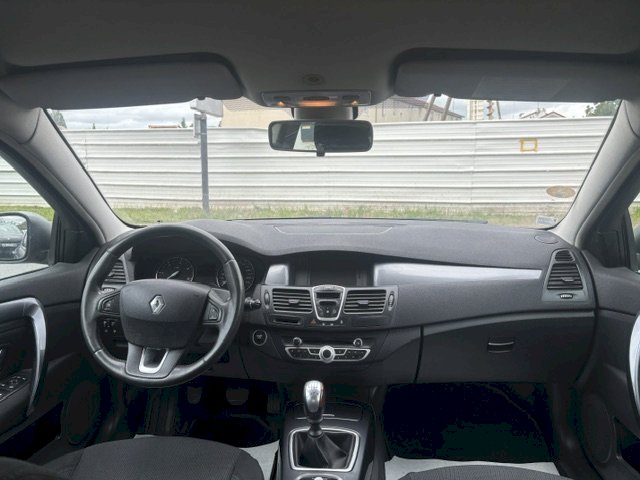 Renault Renault Laguna III (B91) 1.5 dCi 110ch Carminat eco²