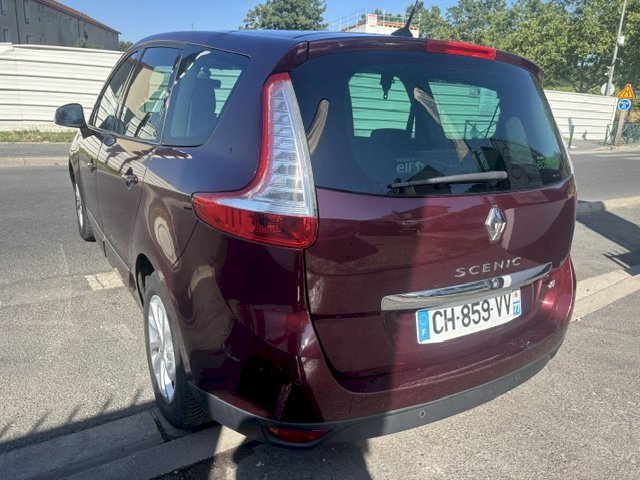 Renault Renault Megane III (B95) 1.6 dCi 130ch energy FAP Bose eco²