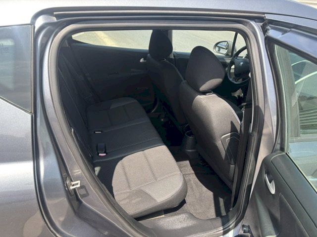 Peugeot Peugeot 207  1.6 HDi90 FAP Business 5p