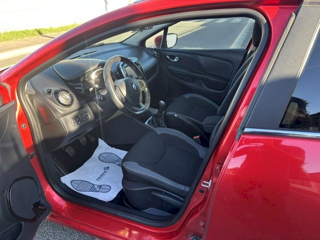 Renault Renault Clio IV (B98) 1.2 TCe 120ch energy Intens 5p