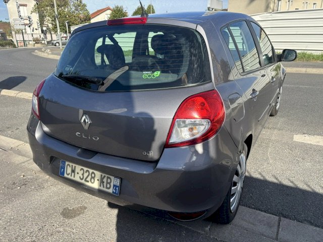 Renault Renault Clio III (B/C85) 1.5 dCi 75ch Expression Clim eco² 5p