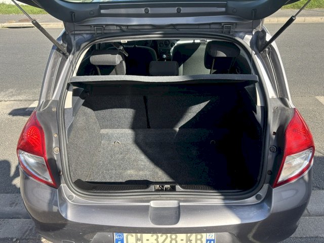 Renault Renault Clio III (B/C85) 1.5 dCi 75ch Expression Clim eco² 5p