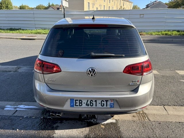 Volkswagen Volkswagen Golf VII 1.4 TSI 125ch BlueMotion Technology Carat Edition 5p