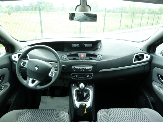Renault Renault Grand Scenic III (R95) 1.6 dCi 130ch energy Expression eco² 7 places