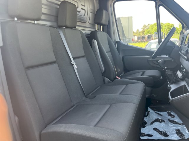 Mercedes-Benz Mercedes-Benz Sprinter CDI 311 L2H2 FIRST 12M3