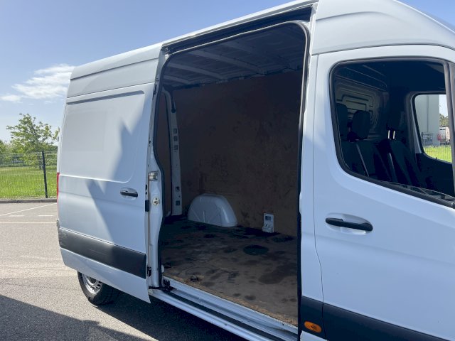 Mercedes-Benz Mercedes-Benz Sprinter CDI 311 L2H2 FIRST 12M3