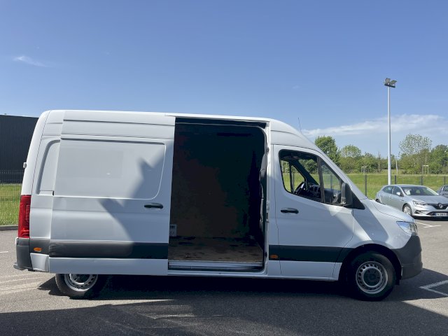 Mercedes-Benz Mercedes-Benz Sprinter CDI 311 L2H2 FIRST 12M3