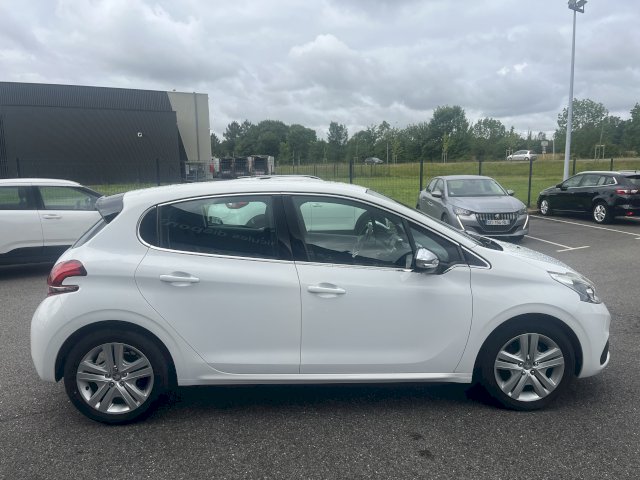 PEUGEOT Peugeot 208  1.6 BlueHDi 100ch Allure Business S&S 5p