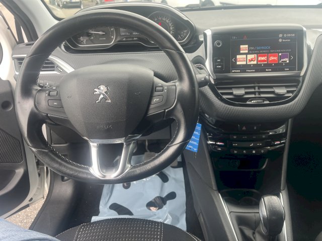 PEUGEOT Peugeot 208  1.6 BlueHDi 100ch Allure Business S&S 5p