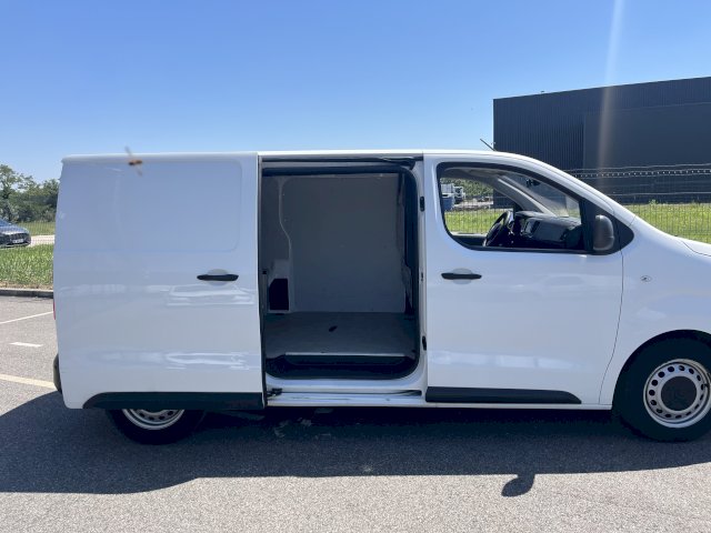 CITROEN Jumpy 1.5 HDI 120 CV DRIVER FG Garantie Nationale 12 Mois