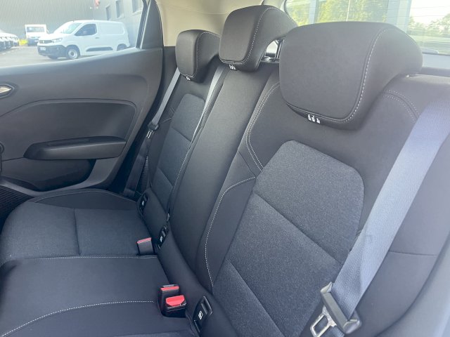 Renault Renault Clio V 1.6 E-Tech 140ch Business Garantie Nationale 12 Mois