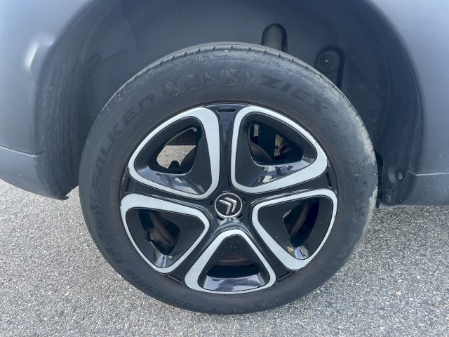 CITROEN C4 Cactus 1.5 HDI 120 EAT6  BUSINESS Garantie Nationale 12 Mois