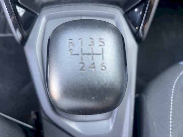 PEUGEOT Peugeot 208 208 1.5 DHI PREMIUM PACK 2 PLACES