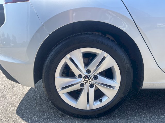 Volkswagen Volkswagen Golf 2.0 TDI 115ch Life Business / Garantie 12 mois nationale