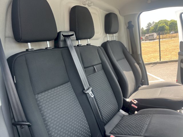 FORD  TRANSIT CUSTOM TREND BUSINESS 2.0 ECOBLUE L1H1