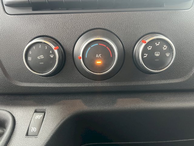 Renault Renault Master DCI 135 CV  F3500 CONFORT L3H2