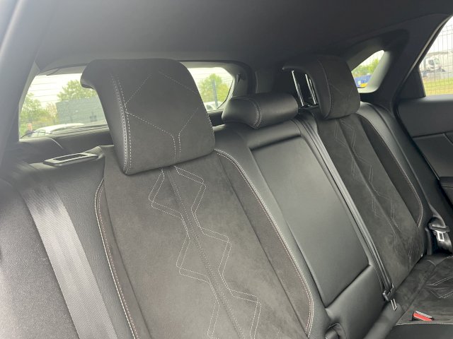 DS 7 Crossback HYBRYDE  E-TENSE 225 EAT8 PERFORMENCE LINE Garantie Nationale 12 Mois