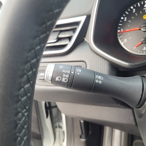 Renault Renault Clio 1.0 TCE 100 CV BUSINESS GARANTIE NATIONALE 12 MOIS