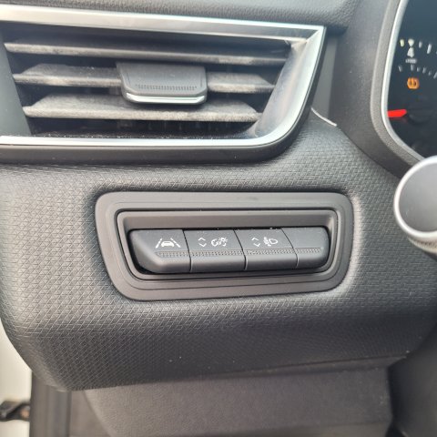 Renault Renault Clio 1.0 TCE 100 CV BUSINESS GARANTIE NATIONALE 12 MOIS