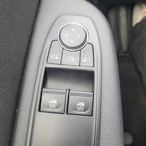 Renault Renault Clio 1.0 TCE 100 CV BUSINESS GARANTIE NATIONALE 12 MOIS