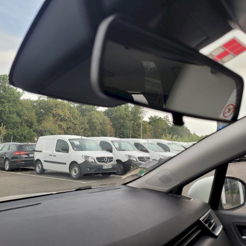 Renault Renault Clio 1.0 TCE 100 CV BUSINESS GARANTIE NATIONALE 12 MOIS