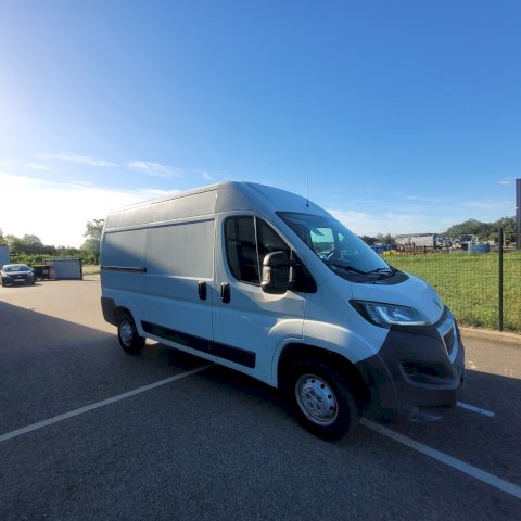 PEUGEOT Peugeot Boxer HDI 110 CV 3T330 L2H2 garantie nationale  12 mois