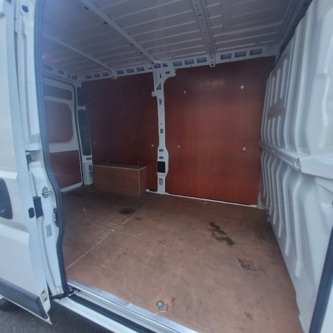 PEUGEOT Peugeot Boxer HDI 110 CV 3T330 L2H2 garantie nationale  12 mois