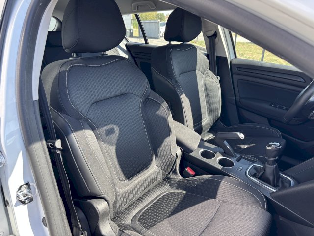 Renault Megane IV Estate 1.5 BluedCi 115ch Business