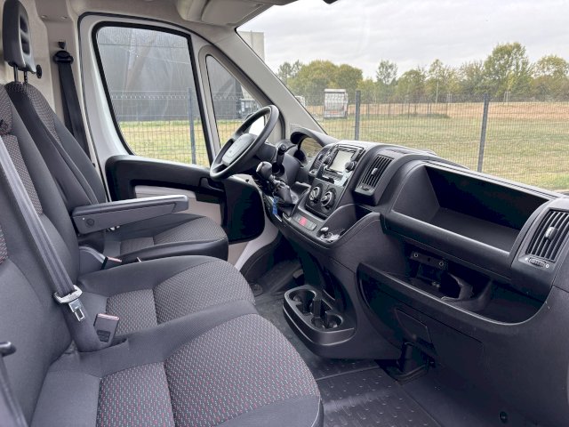 PEUGEOT Peugeot Boxer HDI 110 CV 3T330 L2H2 garantie nationale  12 mois