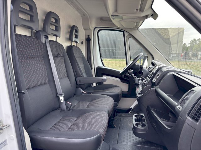 PEUGEOT Peugeot Boxer HDI 110 CV 3T330 L2H2 garantie nationale  12 mois