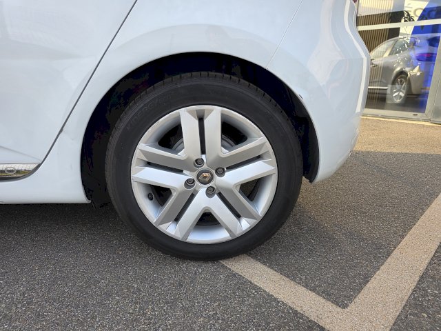 Renault Renault Clio V (BJA) 1.6 E-Tech hybride 140ch Business