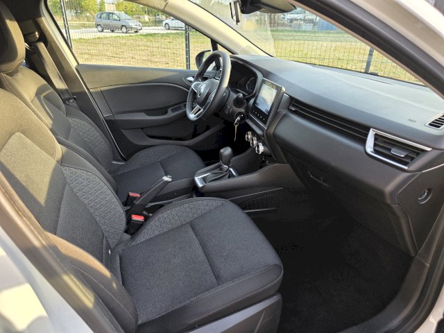 Renault Renault Clio V (BJA) 1.6 E-Tech hybride 140ch Business