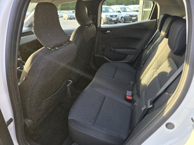 Renault Renault Clio V (BJA) 1.6 E-Tech hybride 140ch Business